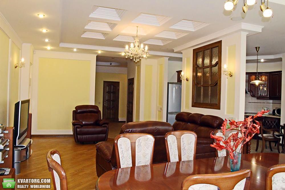 Rent out 4-room apartment. Киев,  Богдана Хмельницкого — photo 2