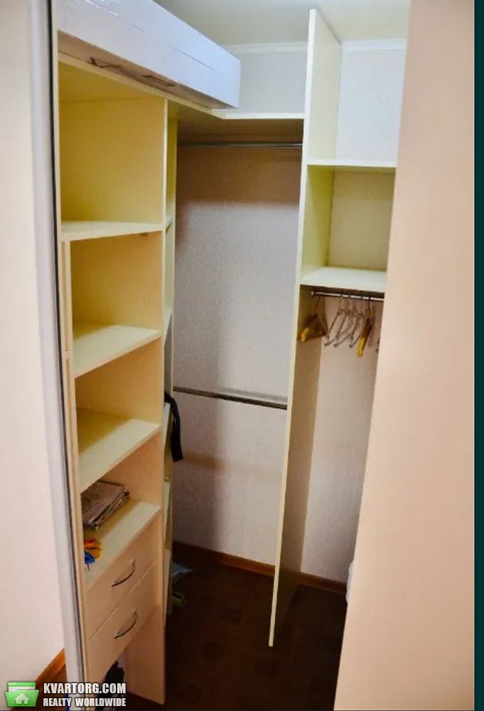 Rent out 1-room apartment. Киев, Ясыноватский пер. — photo 4