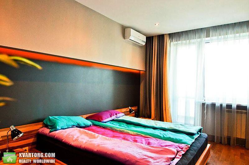 Rent out 3-room apartment. Киев,  Уборевича — photo 4