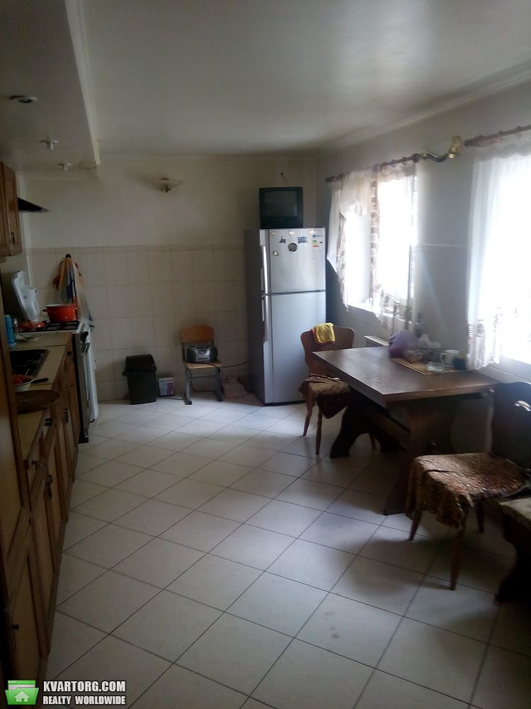 Rent out house. Киев, Садовая — photo 9