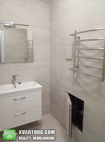 Rent out 2-room apartment. Киев, Кириловская — photo 10