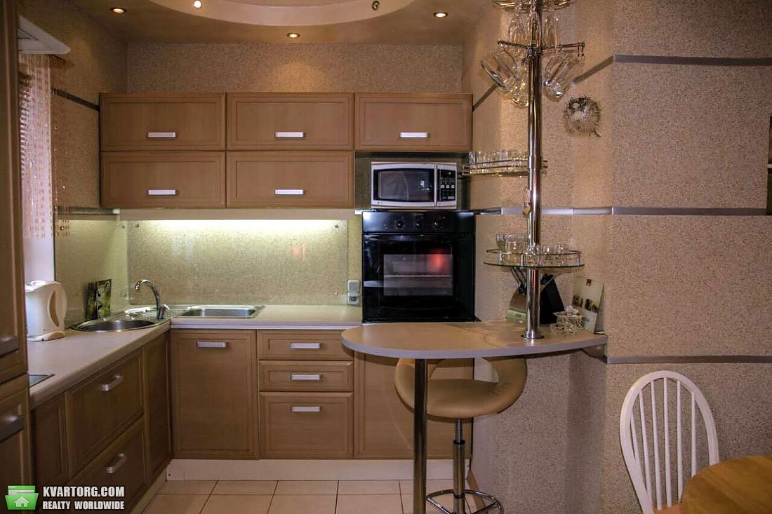 Rent out 3-room apartment. Киев,  Героев Сталинграда пр — photo 7