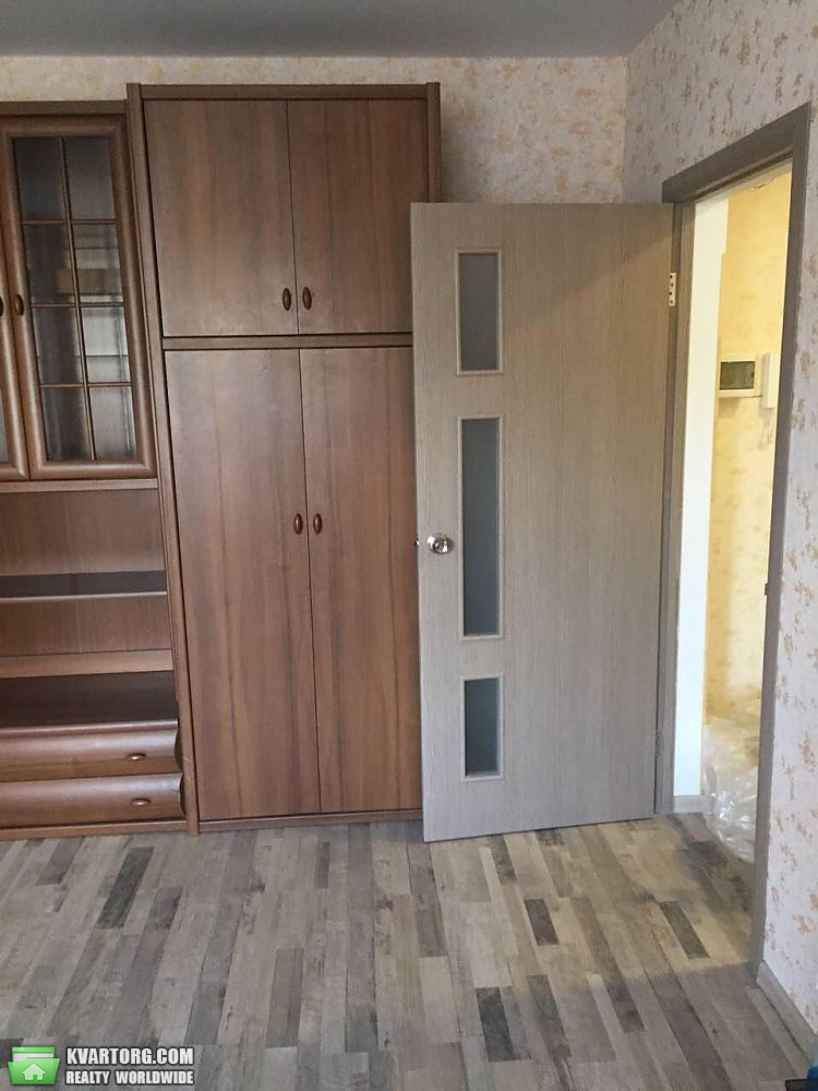 Rent out 2-room apartment. Киев,  Тростянецкая — photo 5