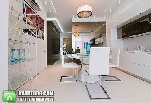 Sell 3-room apartment. Киев,  Драгомирова — photo 5
