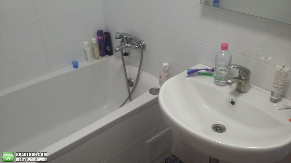 Rent out 1-room apartment. Киев, Гетьманская — photo 6