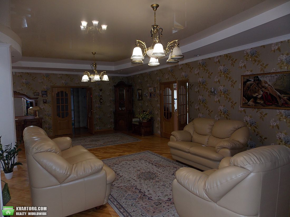 Rent out house. Киев, Кооперативная — photo 1