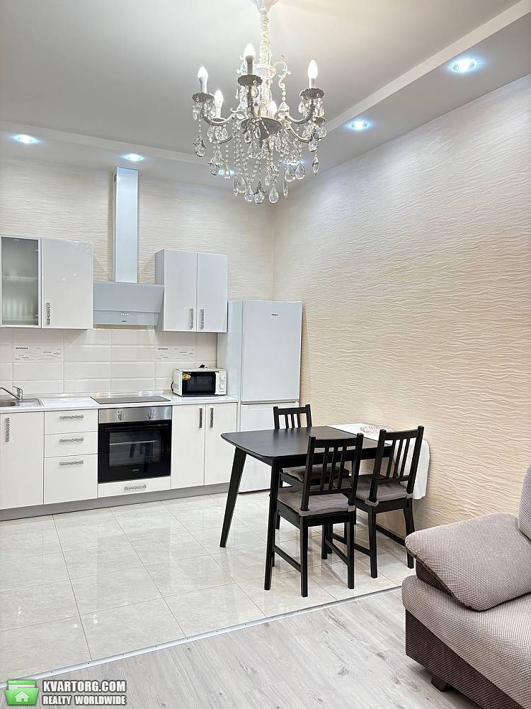 Rent out 1-room apartment. Одесса, Італійський бульвар — photo 4