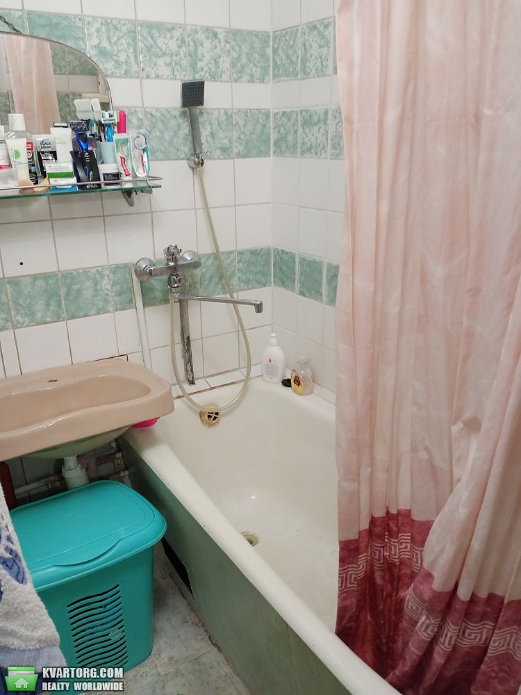 Sell 2-room apartment. Киев, Днепровская наб. — photo 5