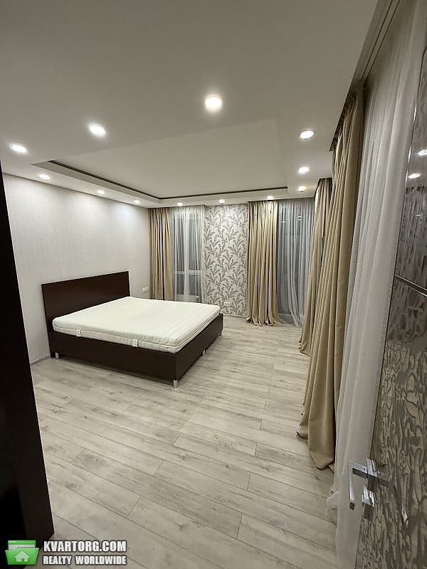 Rent out 3-room apartment. Днепропетровск, Василя Жуковського — photo 7