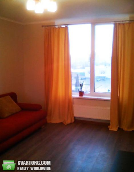 Rent out 1-room apartment. Киев, Богатырская — photo 5