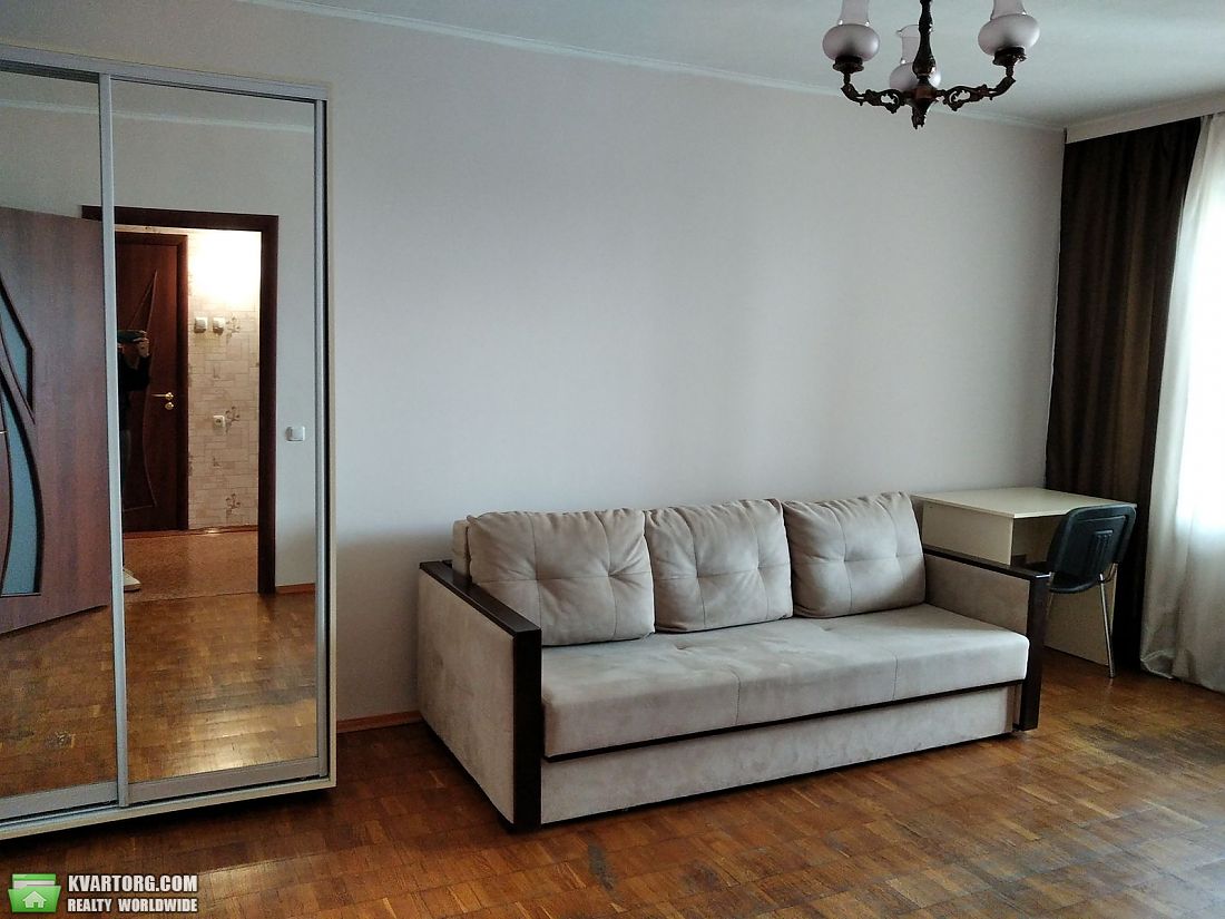 Sell 1-room apartment. Киев, М. Бажана — photo 1