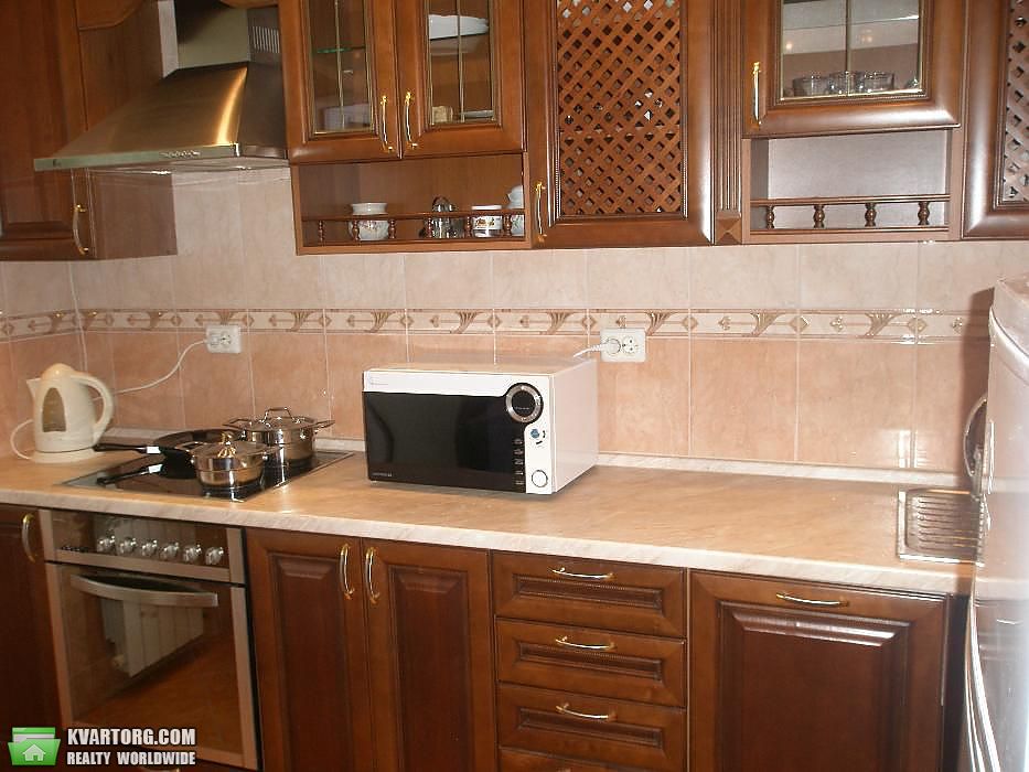 Rent out 1-room apartment. Киев,  Верховинная — photo 4