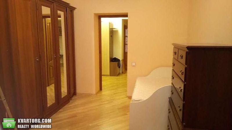 Rent out 3-room apartment. Киев,  Дмитриевская — photo 4