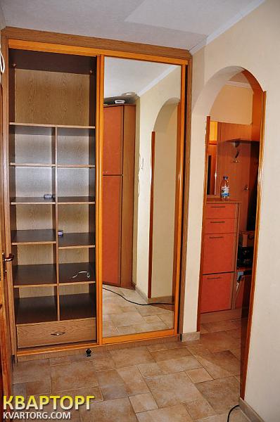 Rent out 2-room apartment. Киев, Григоренко Петра просп. — photo 5