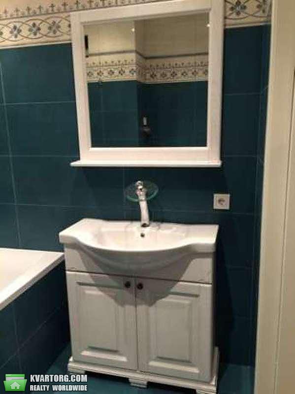 Rent out 1-room apartment. Киев,  Петрицкого — photo 9