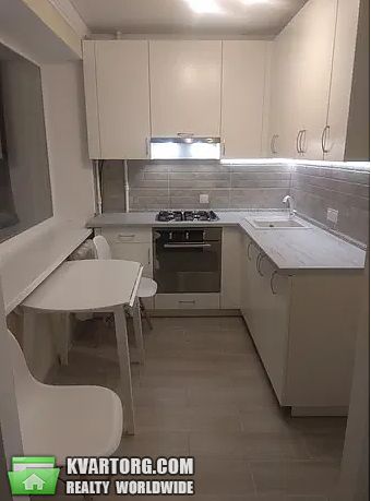 Rent out 1-room apartment. Киев,  Бойченко — photo 1