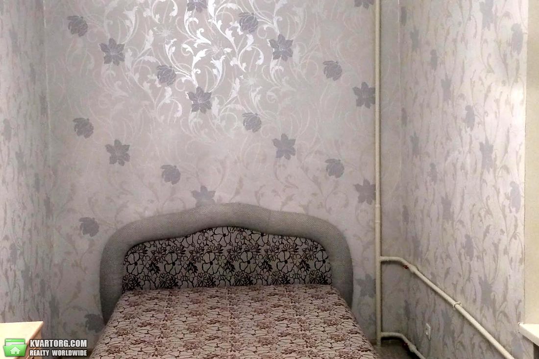 Rent out 2-room apartment. Киев,  Вавиловых — photo 4