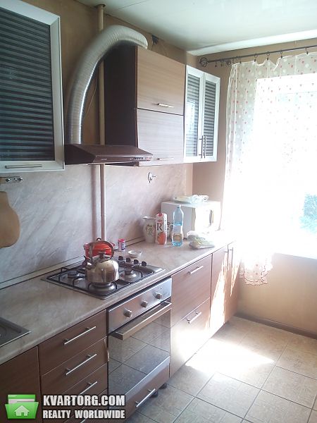 Rent out 3-room apartment. Днепропетровск, Гули Королевой — photo 1