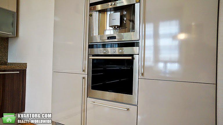 Rent out 4-room apartment. Киев,  Подвысоцкого — photo 1