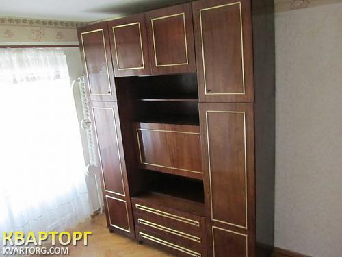 Rent out 3-room apartment. Киев,  Волкова — photo 8