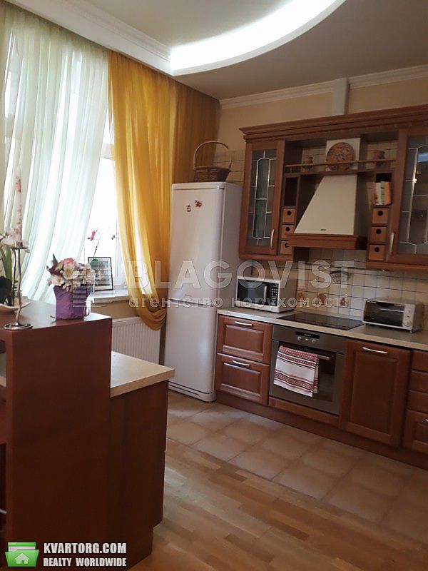 Rent out 3-room apartment. Киев,  Щорса — photo 8
