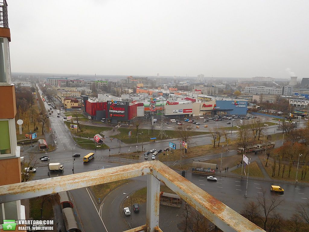 Sell 2-room apartment. Киев,  Красноткацкая — photo 2