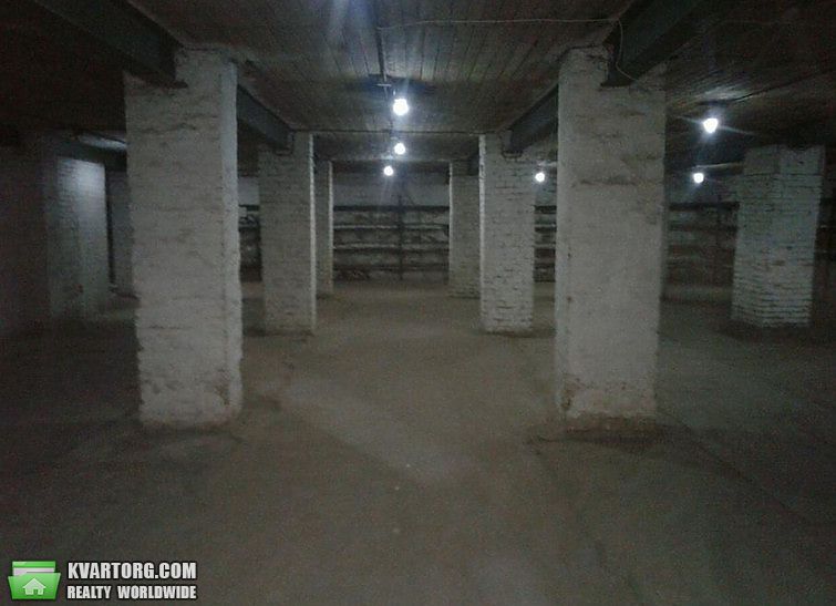 Rent out warehouse. Киев,  Зоологическая — photo 1