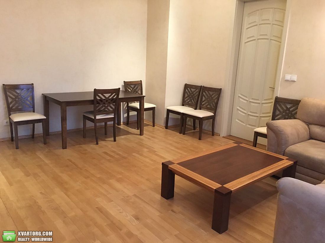 Rent out 4-room apartment. Киев,  Рейтарская — photo 3