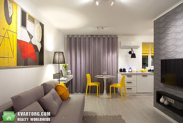 Rent out 1-room apartment. Киев, Бойчука — photo 1