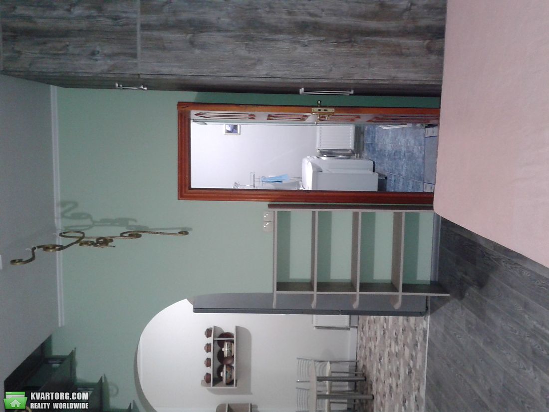 Sell 1-room apartment. Киев, Западынская — photo 2
