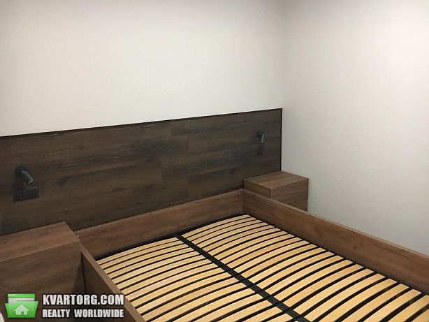 Rent out 1-room apartment. Киев, Московский переулок — photo 4