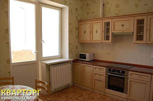 Rent out 1-room apartment. Киев,  Героев Сталинграда пр — photo 4