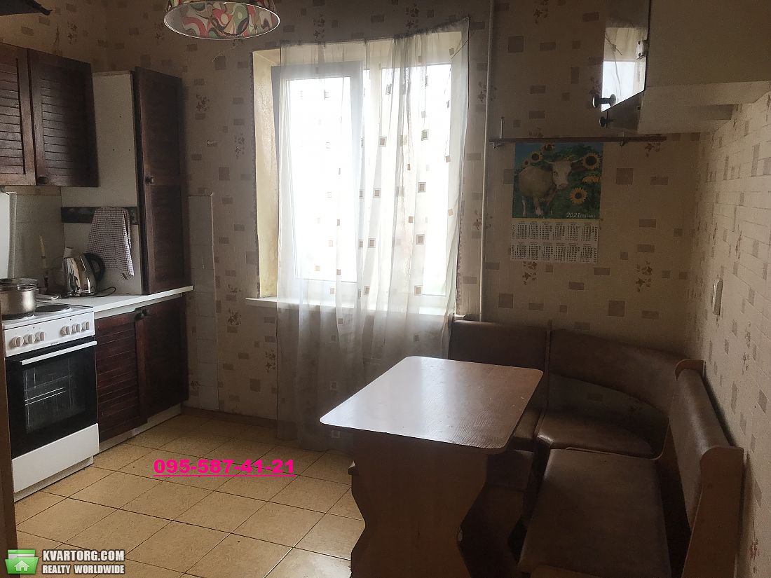 Sell 3-room apartment. Киев,  Срибнокильская — photo 6