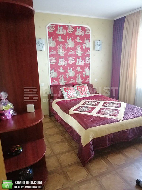 Sell 3-room apartment. Киев,  Героев Днепра — photo 8
