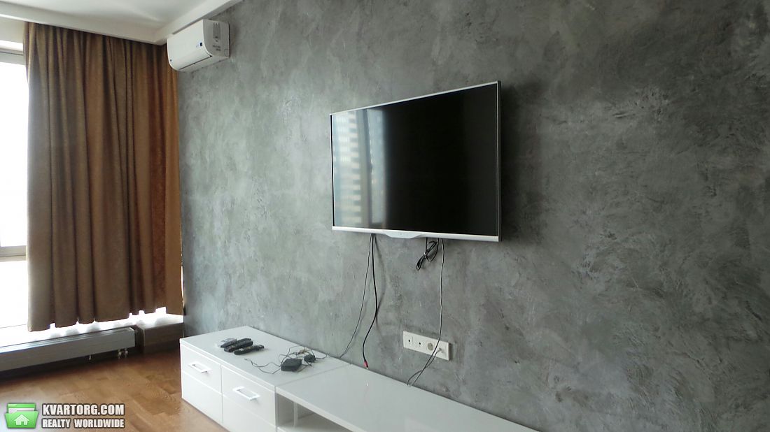 Rent out 2-room apartment. Киев, Днепровская наб — photo 3