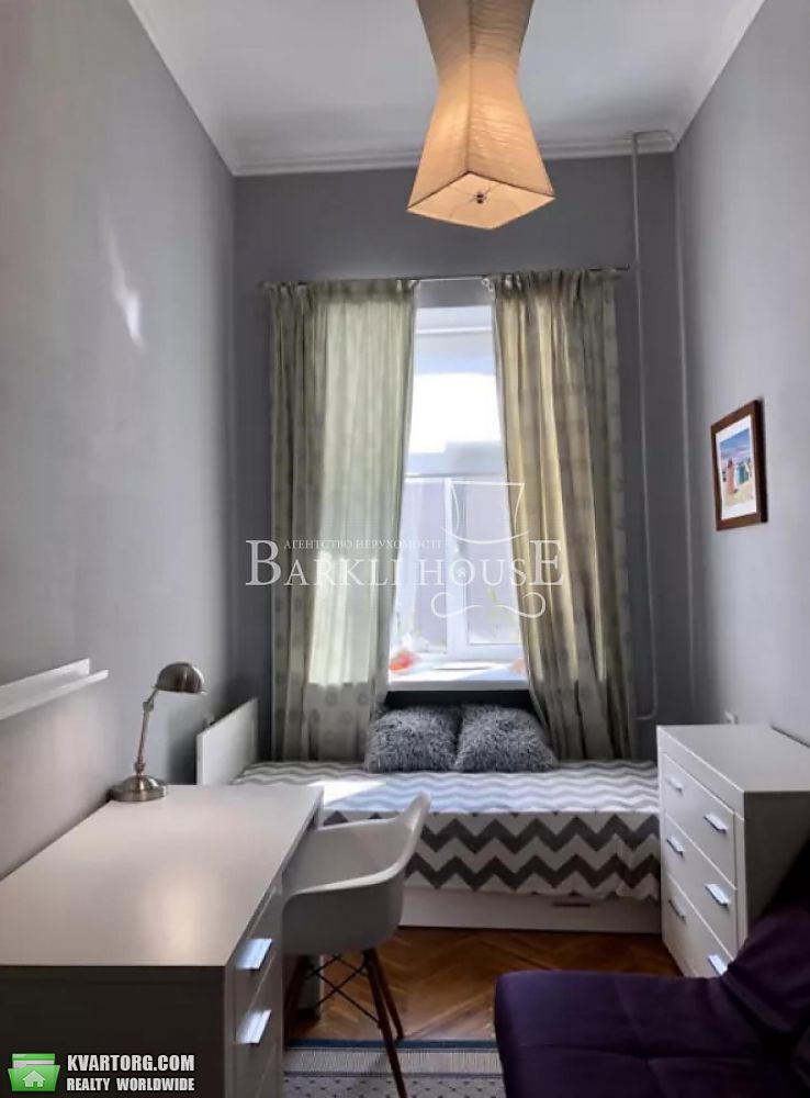 Rent out 3-room apartment. Киев,  Московская — photo 7
