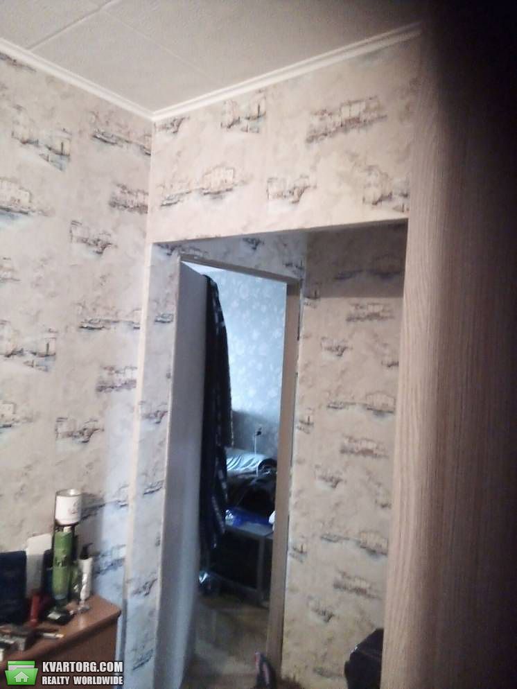 Sell 2-room apartment. Киев,  Миропольская — photo 1