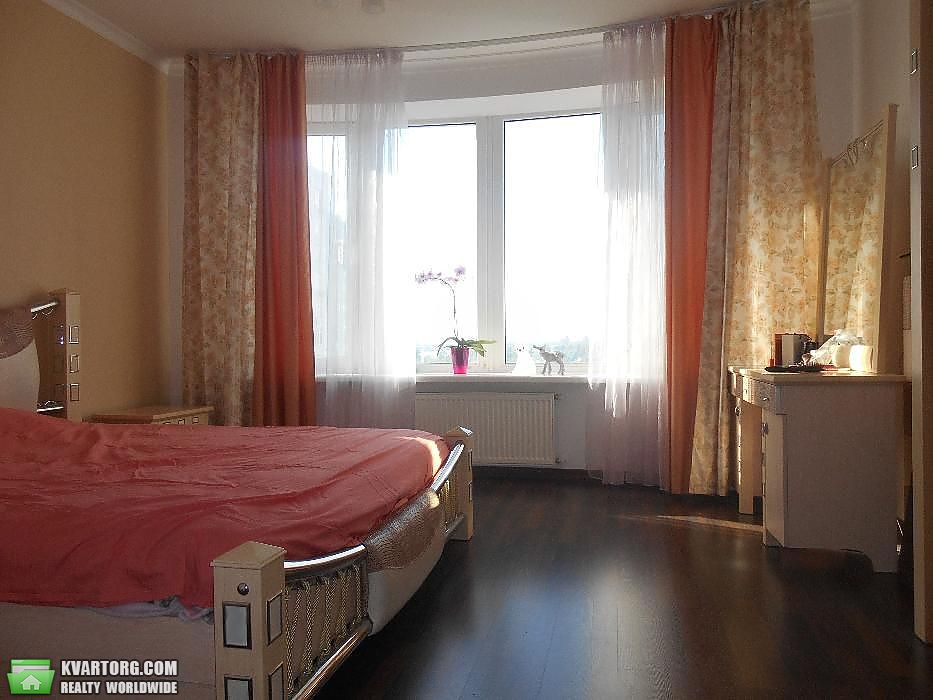Sell 2-room apartment. Киев,  Днепровская наб — photo 4