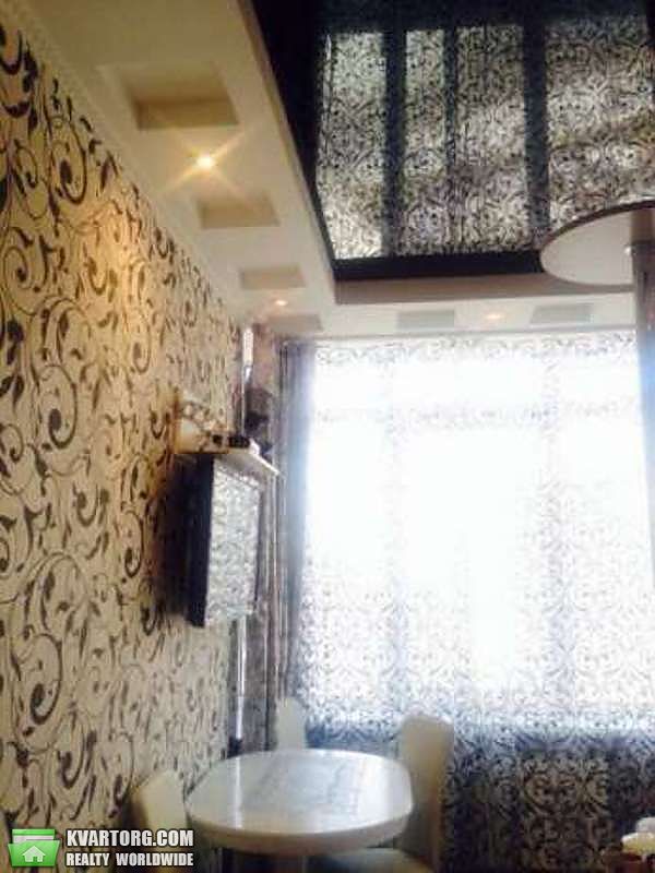 Sell 1-room apartment. Киев,  Уборевича — photo 7