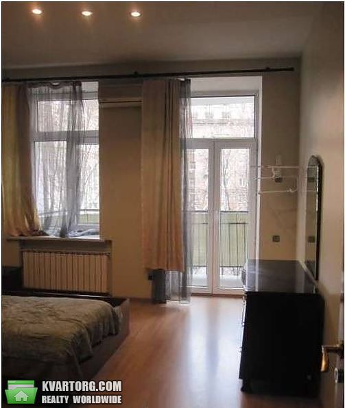 Sell 4-room apartment. Киев,  Кропивницкого — photo 8