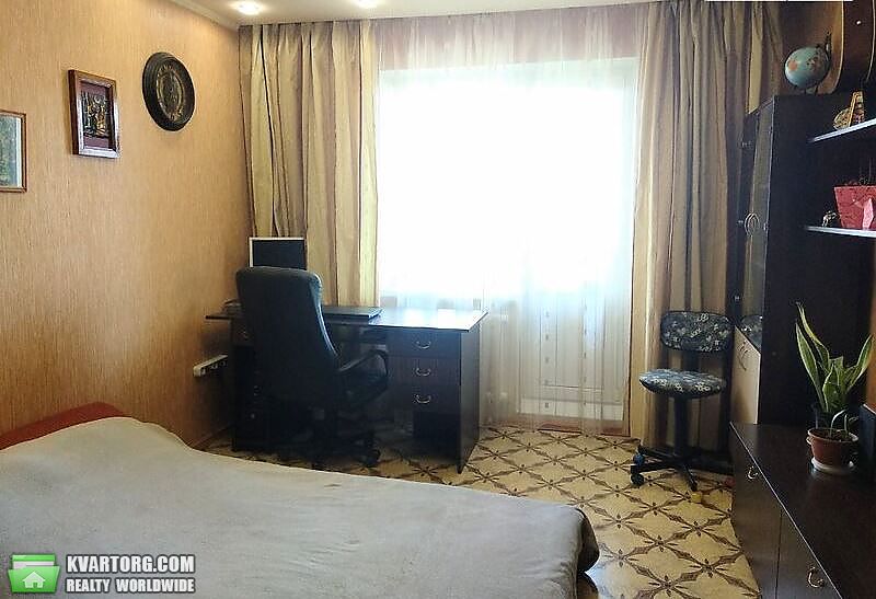 Sell 3-room apartment. Киев,  Героев Днепра — photo 4
