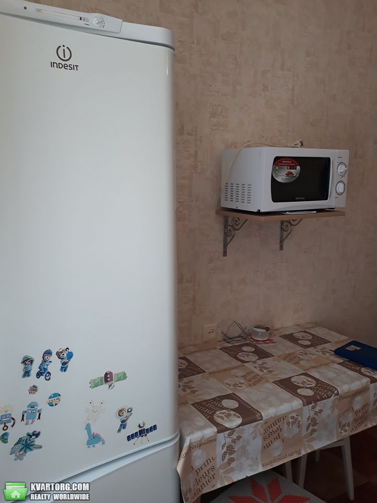 Rent out 2-room apartment. Киев, Лесной проспект — photo 8