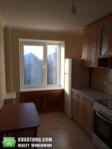 Sell 3-room apartment. Киев,  Пироговского — photo 2