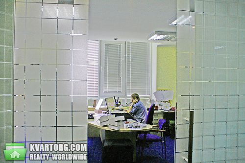 Rent out office. Киев, Почайнинская — photo 4