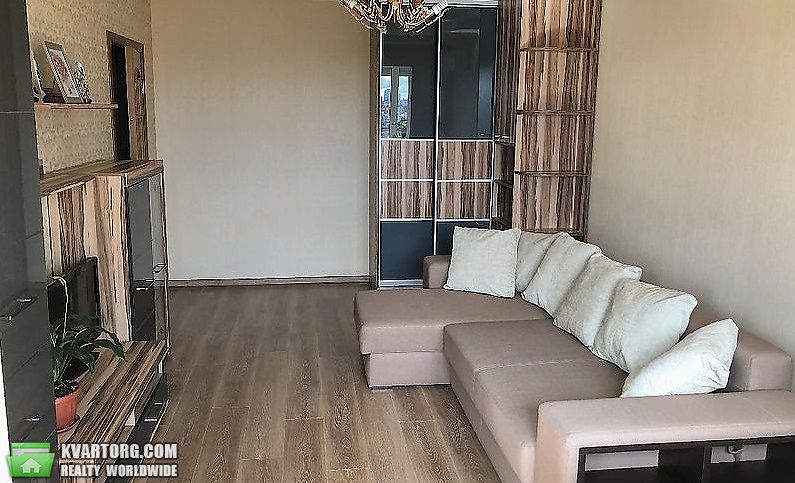 Sell 2-room apartment. Киев,  Старокиевская — photo 3
