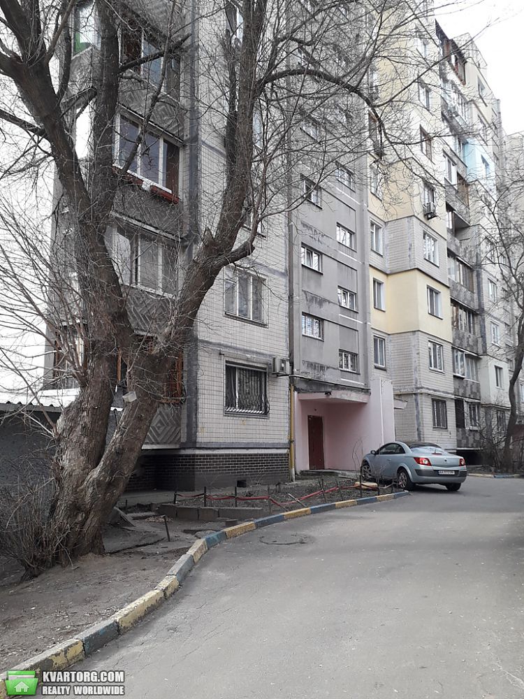 Rent out 3-room apartment. Киев, В.Василевской угол Ярмолы — photo 5