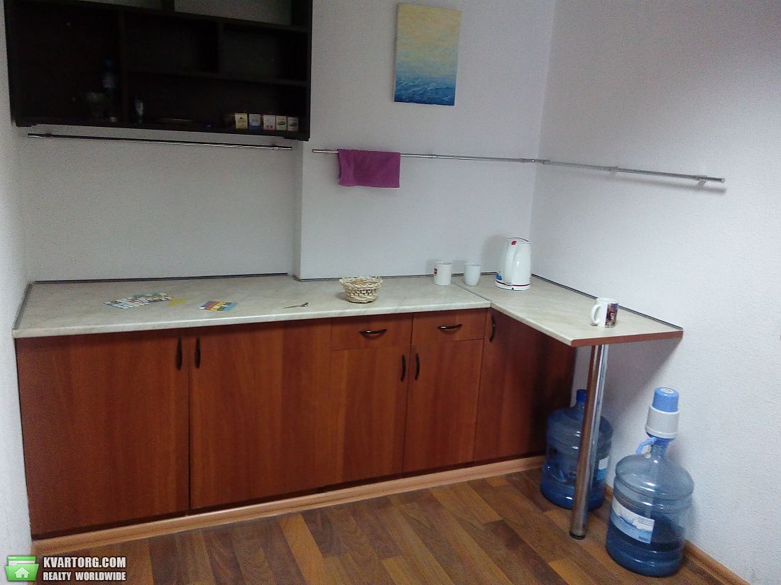 Rent out office. Ирпень, Центр — photo 3