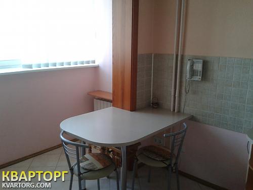 Rent out 1-room apartment. Киев, Декабристов — photo 4