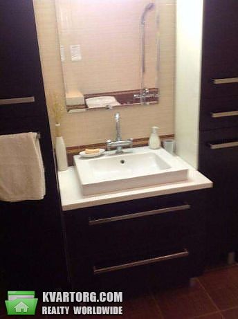 Rent out 1-room apartment. Киев,  Героев Сталинграда пр — photo 7