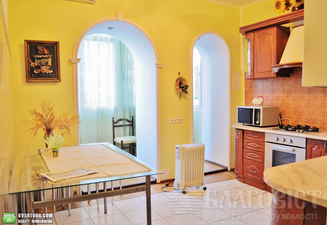 Sell 2-room apartment. Киев,  Довнар-Запольского — photo 2